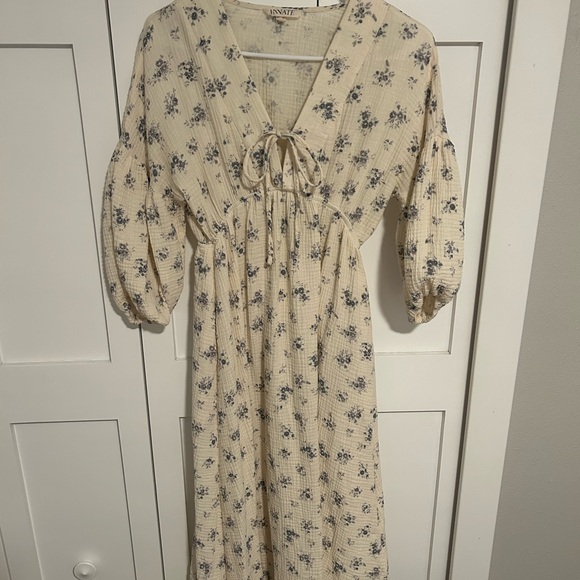 Innate The Meyers Dress - Picture 2 of 5